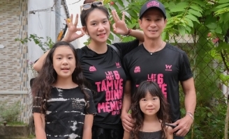 Hai con gái Lý Hải trổ tài diễn xuất trong phim của bố