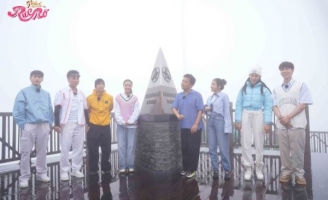 “Hành trình rực rỡ” chinh phục nóc nhà Đông Dương Fansipan  