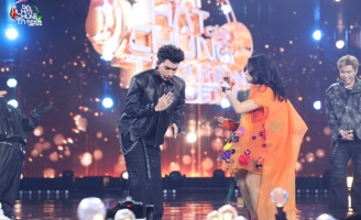 HIEUTHUHAI dance batlle cùng diva Thanh Lam