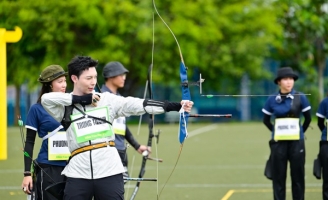 Hits Thở tập 5: Erik và Han Sara bắn cung “đẹp như thần”