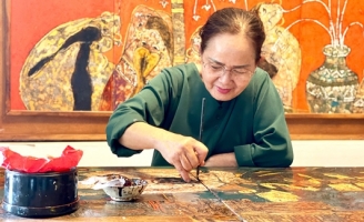 Hồ Thị Xuân Thu kể chuyện làng Tây Nguyên