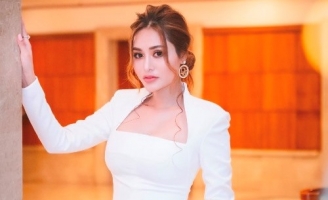 Hoa hậu Di Khả Hân thu hút mọi ánh nhìn khi tham dự sự kiện