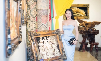 Hoa hậu Huỳnh Thúy Anh lấn sân sang lĩnh vực kinh doanh tranh thảm Ba Tư