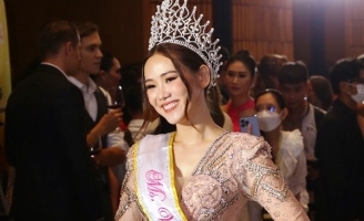 “Hoa hậu Quý bà Việt Nam toàn cầu 2022” Phương Trần: Tôi là người phụ nữ mạnh mẽ và độc lập!