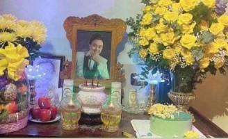 Hoài Linh chuẩn bị 1 món đặc biệt mừng sinh nhật cố NS Chí Tài ở nhà thờ Tổ