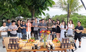 Hoàng Mập khai máy “Người mang thương nhớ về cuối chân trời” tại TP Sóc Trăng