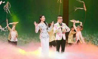 Hoàng Rapper: Điều ấn tượng trong năm 2021 là được kết hợp rap với cải lương