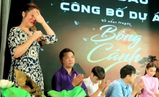 Hồng Vân bật khóc khi nói về lý do Hồng Đào phải bỏ lỡ 