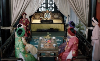 Hồng Vân quá độc ác trong trailer chính thức của Phượng Khấu