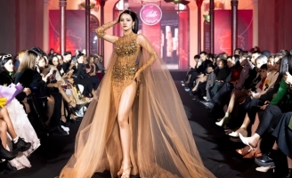 Hương Ly lần đầu diễn vedette sau đăng ngôi vị Á hậu Miss Tourism World 2022