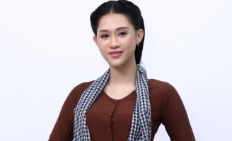 Jee Trần - Hotgirl bán kẹo kéo gây ấn tượng tại Người Kể Chuyện Tình