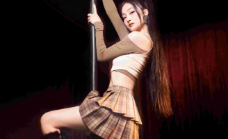 Juky San: Không có cảm xúc khi được Song Luân xoa đầu