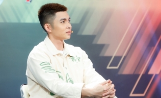 Jun Phạm tố Ngô Kiến Huy hay “giả nghèo khổ” 