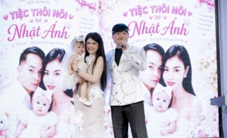 Kannan Nguyễn và bà xã Tha Hy hạnh phúc mừng con gái út Nguyễn Nhật Ánh tròn 1 tuổi