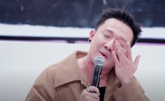 Khán giả mệt mỏi khi Trấn Thành liên tục khóc tại show 'Em xinh say hi'