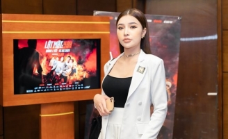 Kiều Hải Yến mặc váy ngắn khoe chân dài tham gia sự kiện