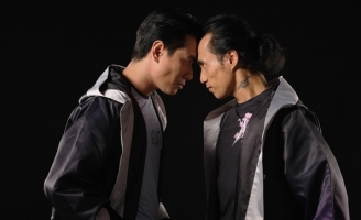 Kiều Minh Tuấn ‘đối đầu’ Phạm Anh Khoa trên sàn boxing