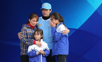 Kiều Minh Tuấn được Cát Phượng âm thầm theo chăm sóc khi ghi hình “Cơ hội đổi đời”