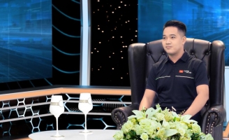 Kính đa chiều gặp gỡ thành viên Tổ chức xã hội chống lừa đảo - Lê Nguyễn Việt Cường