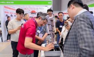 K-Med Expo Vietnam 2023: Hơn 8000 khách tham dự