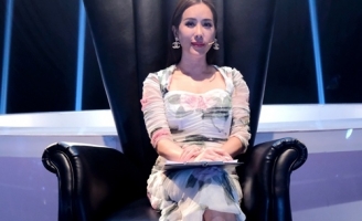 Làm cố vấn gameshow về kinh doanh, Thu Hoài thể hiện đẳng cấp đáng gờm