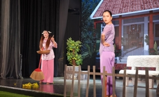 Lâm Vỹ Dạ liên tục tạo trend trong 