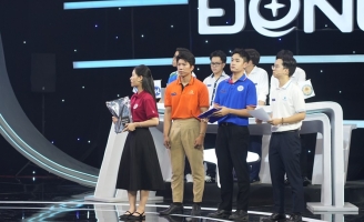 Lần đầu tiên lộ diện “chiến thần bán hàng” tại Vũ trụ Đồng tiền