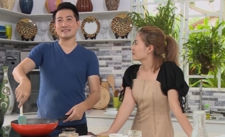 Lần hiếm hoi hé lộ cuộc sống 