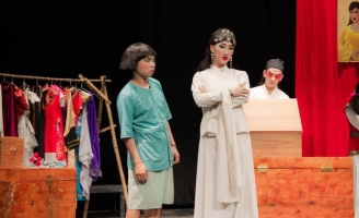 Lãnh đạo sân khấu họp khẩn vụ Nam Thư, Minh Dự bị tố