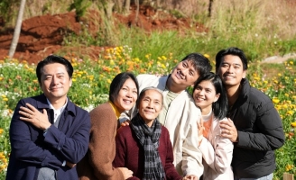 Lật Mặt 7 lập kỷ lục khủng trước thềm phần 8 ra mắt