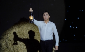 Lê Nguyên Bảo nhận điểm cao nhất với vở diễn bi thương tại Đánh Thức Đam Mê 2023