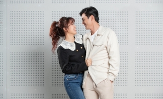 Lê Phương và Quốc Huy ngượng ngùng lần đầu xưng hô vợ chồng