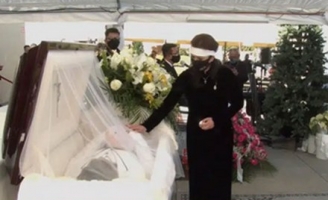 Lễ viếng NS Chí Tài tại Mỹ thật ấm cúng và trang nghiêm