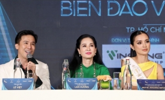 Lê Việt áp lực khi lần đầu làm Tổng đạo diễn “Hoa hậu Biển đảo Việt Nam 2022”