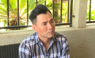 Leon Vũ rơi nước mắt nhắc về mẹ dù tuổi thơ bị bỏ rơi, khắc khẩu đến khi trưởng thành