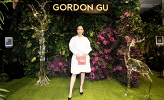 Linh Nga diện “full cây” hàng hiệu đi sự kiện