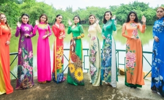 Lộ diện nhan sắc xinh đẹp của dàn ứng viên Miss GoldStar Ambassador 2020 với áo dài truyền thống