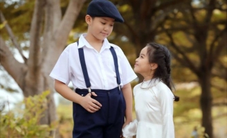 Loạt ảnh siêu dễ thương Công tử Bạc Liêu và Người đẹp Tây Đô qua diễn xuất của hai mẫu nhí