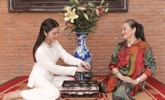 Lý Nhã Kỳ nghẹn ngào tiết lộ tâm nguyện của người bố quá cố sau 16 năm giữ kín