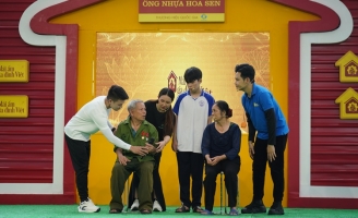 Mái ấm gia đình Việt lập kỷ lục trao gần 2.3 tỷ đồng cho 18 em nhỏ khi ghi hình tại Bắc Giang