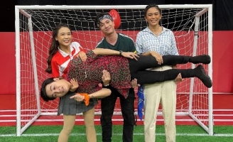 Mải mê “sống ảo”, ST Sơn Thạch bị vẹo sống lưng vì bế Ali Hoàng Dương