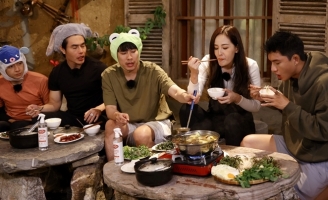 Mai Phương Thúy thổi nến mừng sinh nhật đơn giản mà ấm cùng tại 2 Ngày 1 Đêm  