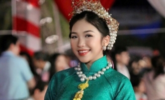 MC Khánh Ngọc được “chọn mặt gửi vàng” trong lễ hội lớn nhất của tỉnh Kiên Giang