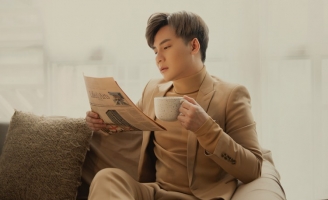 MC Ngọc Châu tung bộ ảnh mới, khoe vẻ ngoài điển trai