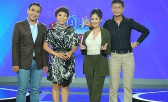 MC Quyền Linh, Đào Vân Anh chia sẻ cách dạy con giúp bày tỏ cảm xúc với bố mẹ