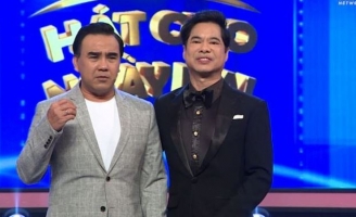 MC Quyền Linh từng phải chở ca sĩ Ngọc Sơn đi diễn bằng xe đạp