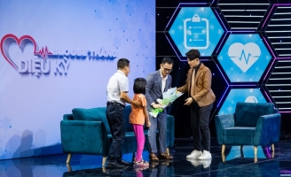 MC Vũ Mạnh Cường xúc động trước hành trình lấy lại nụ cười của cô bé 12 tuổi