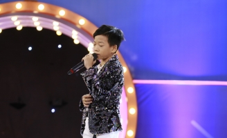 Minh Chiến bất ngờ thể hiện giọng ca ấn tượng ở Gia Đình Thông Thái