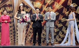 Nam A Bank trao thưởng đặc biệt cho tân Hoa Hậu Hoàn Vũ Việt Nam 2022