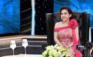 Nghệ sĩ Bình Tinh tiết lộ đêm diễn của đoàn cải lương tuồng cổ Huỳnh Long luôn “cháy vé”